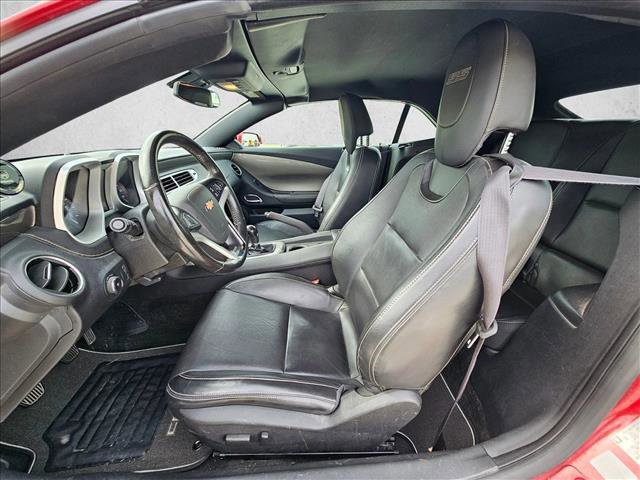 Used 2014 Chevrolet Camaro SS w/ RS Package RWD image 16
