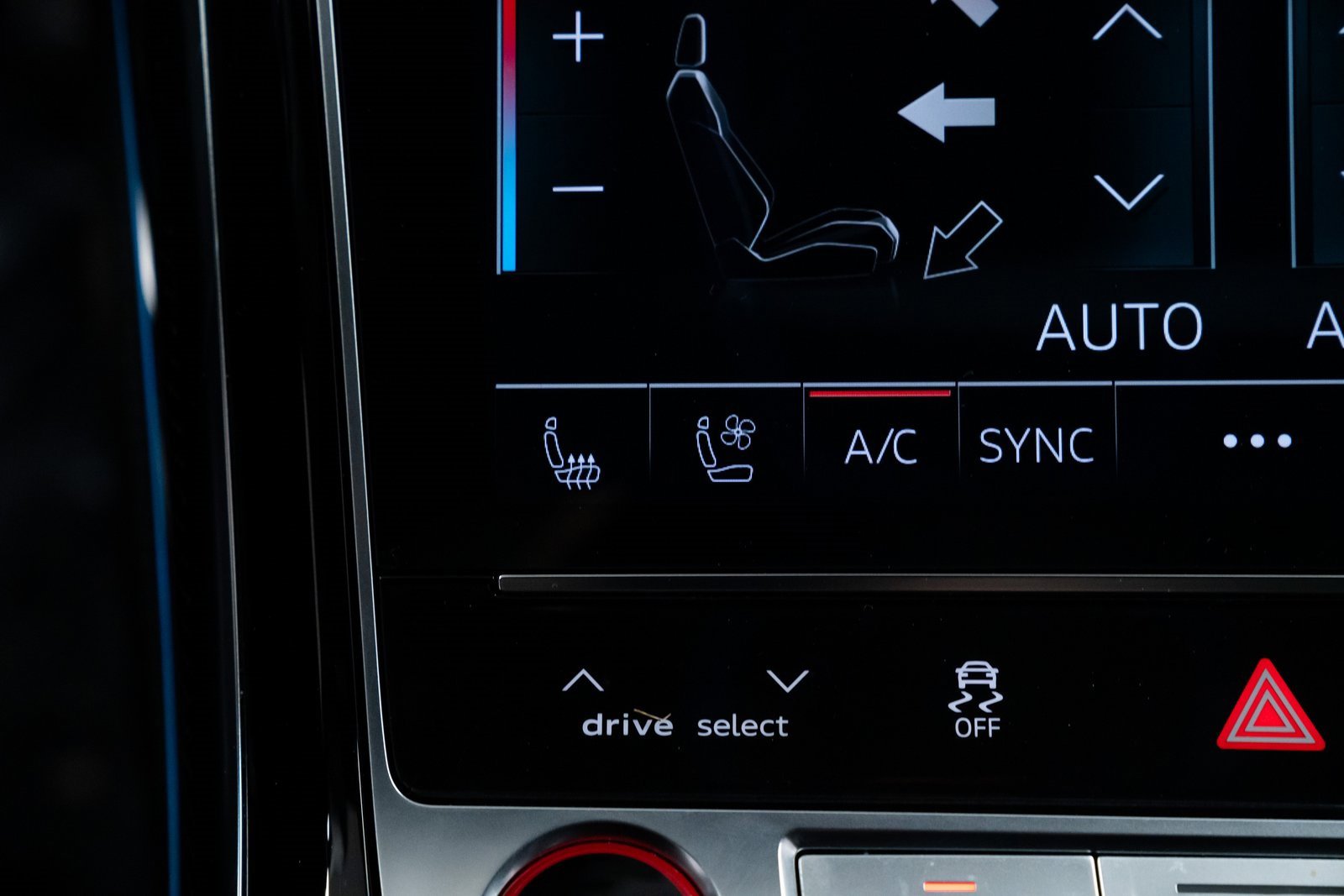 Used 2025 Audi S8 image 13