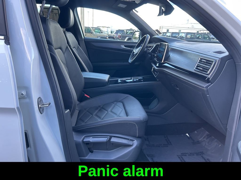 Used 2024 Volkswagen Atlas Cross Sport SE image 24