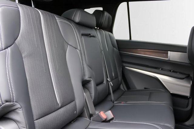 New 2026 Cadillac Vistiq Luxury image 28