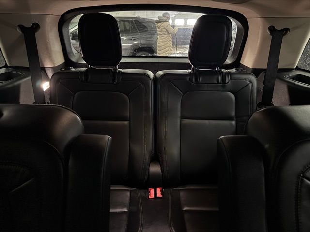 Certified 2023 Lincoln Aviator Reserve image 21