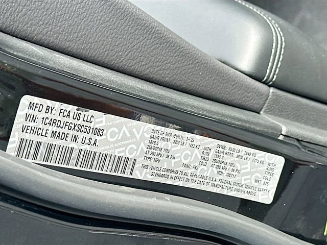 Used 2025 Dodge Durango AWD w/ Technology Group image 30