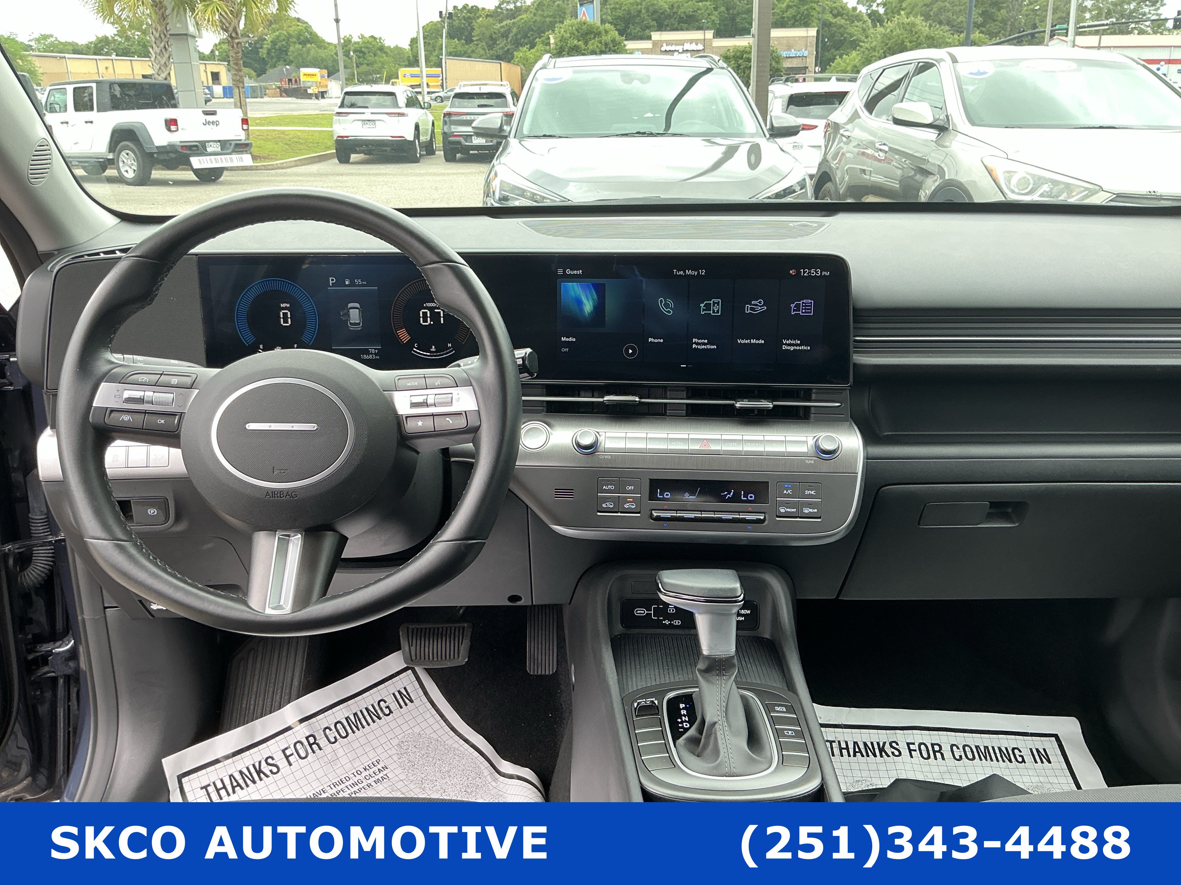 Used 2025 Hyundai Kona SEL FWD image 15