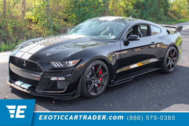 Used 2022 Ford Mustang Shelby GT500 w/ Carbon Fiber Track Pack