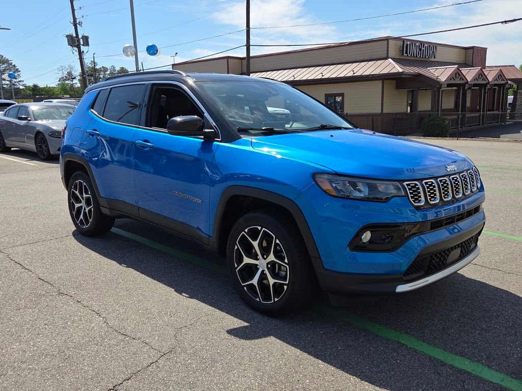 Used 2024 Jeep Compass Limited AWD/4WD image 1