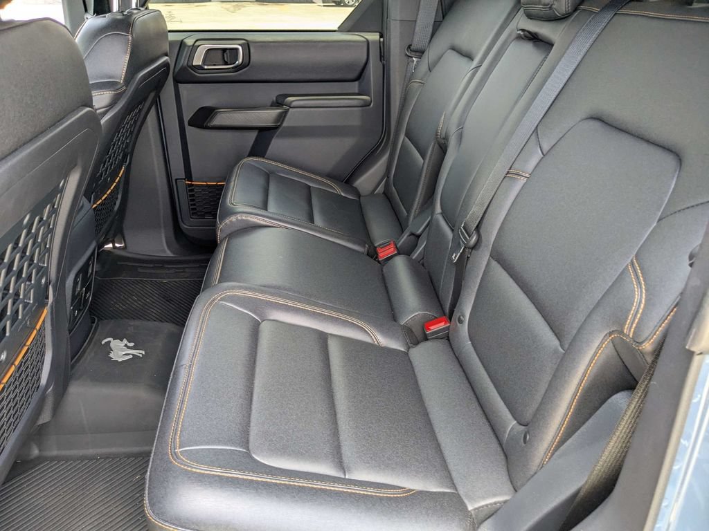 Used 2024 Ford Bronco Badlands AWD/4WD image 14