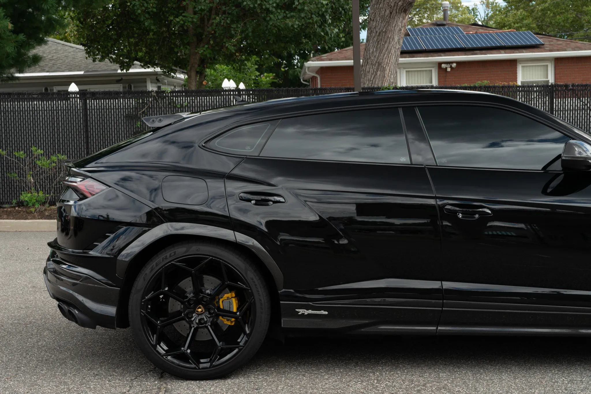 Used 2024 Lamborghini Urus Performante AWD/4WD image 44