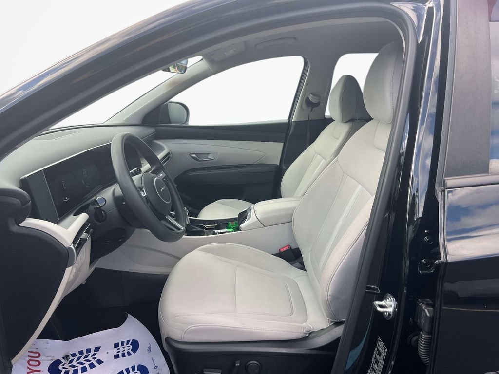 Used 2025 Hyundai Tucson SEL AWD/4WD image 11