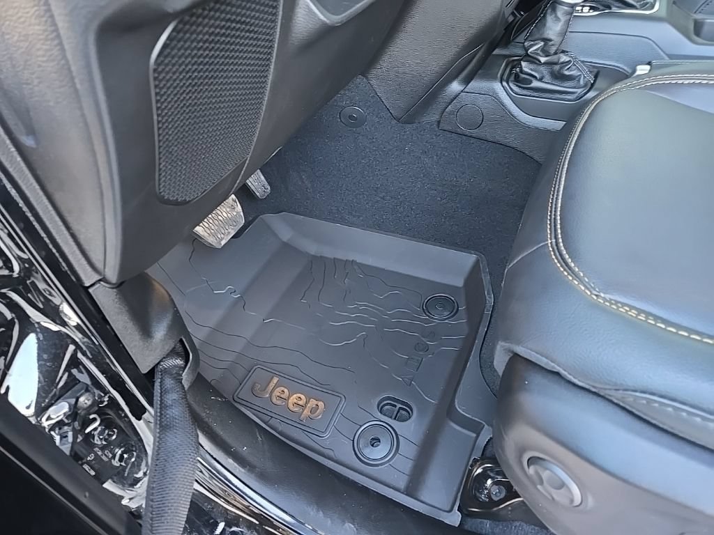 New 2026 Jeep Gladiator Mojave AWD/4WD image 39