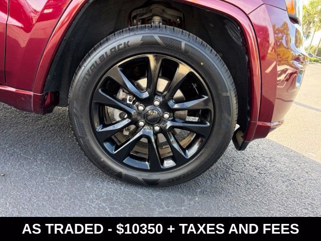 Used 2018 Jeep Grand Cherokee Altitude RWD image 8
