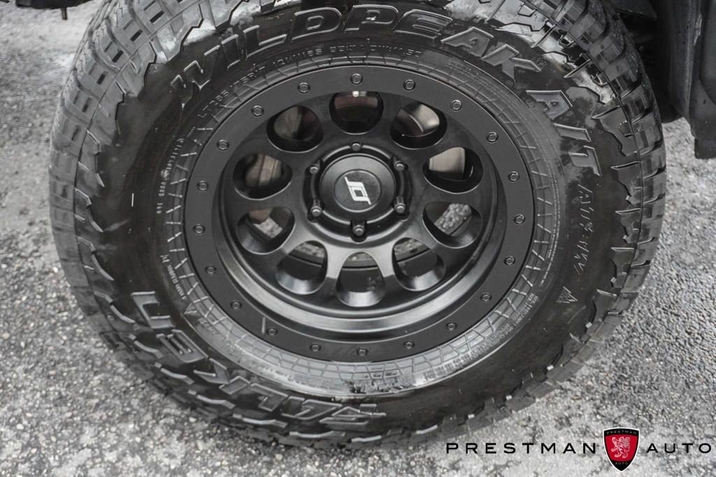 Used 2013 Toyota FJ Cruiser 4WD w/ Upgrade Pkg image 10