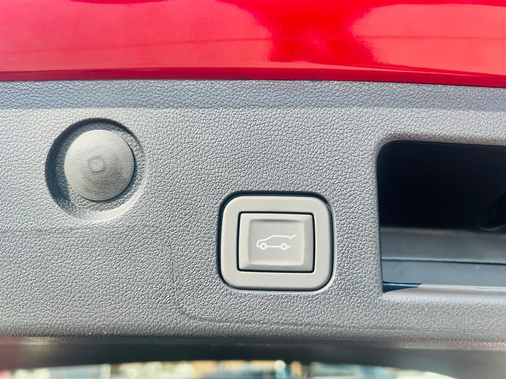 New 2026 GMC Terrain Elevation w/ Elevation Premium Package image 35