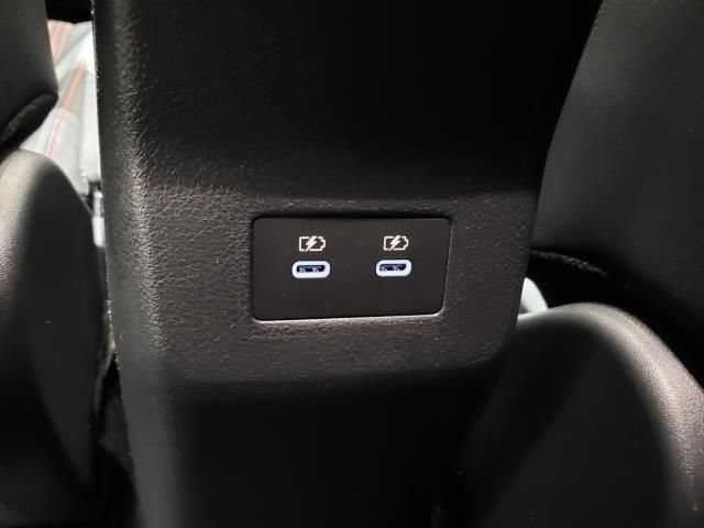 Used 2025 Nissan Kicks SR AWD/4WD image 12