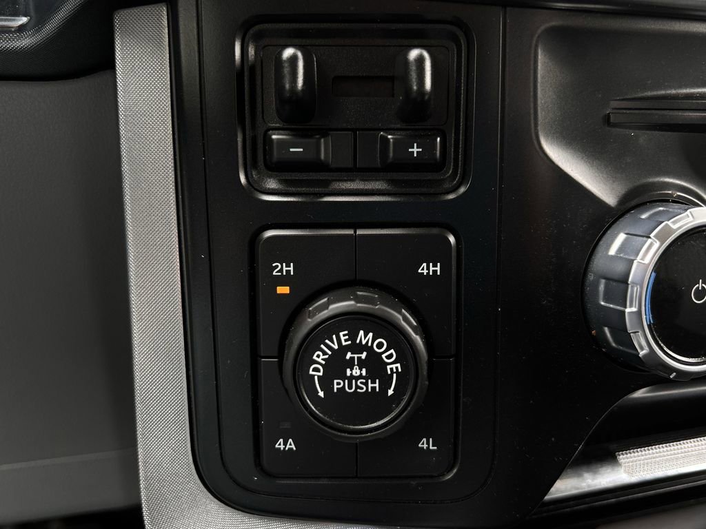 Used 2022 Ford F150 Limited AWD/4WD image 25