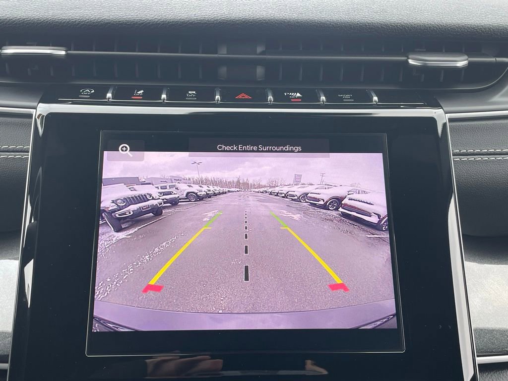 Used 2023 Jeep Grand Cherokee L Laredo image 41