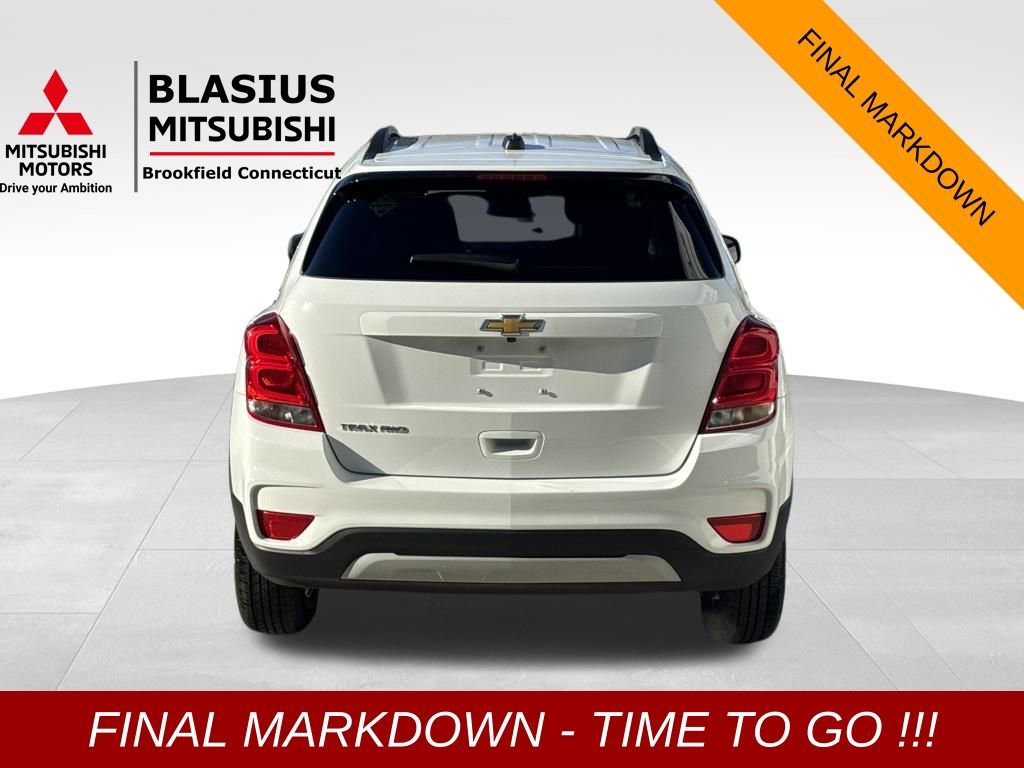 Used 2022 Chevrolet Trax LT w/ LT Convenience Package image 7