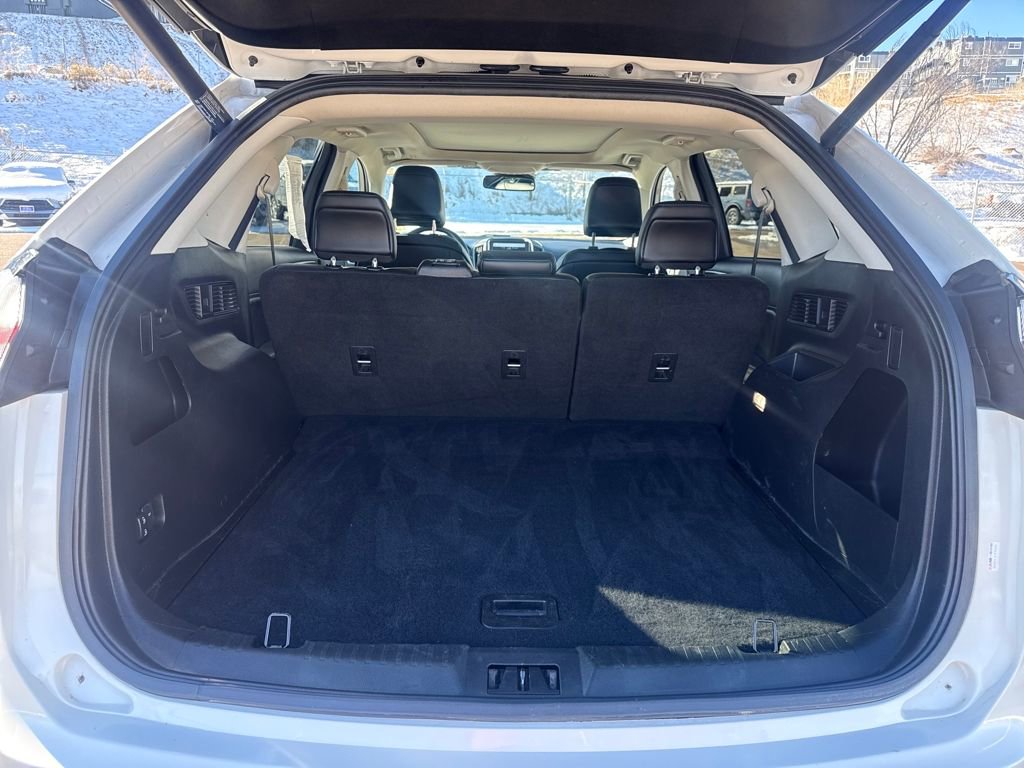 Certified 2022 Ford Edge SEL w/ Convenience Package image 9