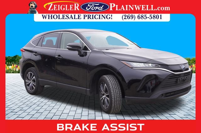 Used 2022 Toyota Venza LE image 7