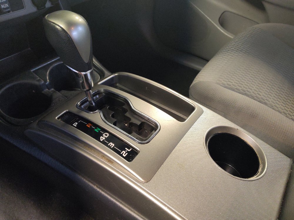 Used 2015 Toyota Tacoma PreRunner w/ SR5 Package RWD image 26