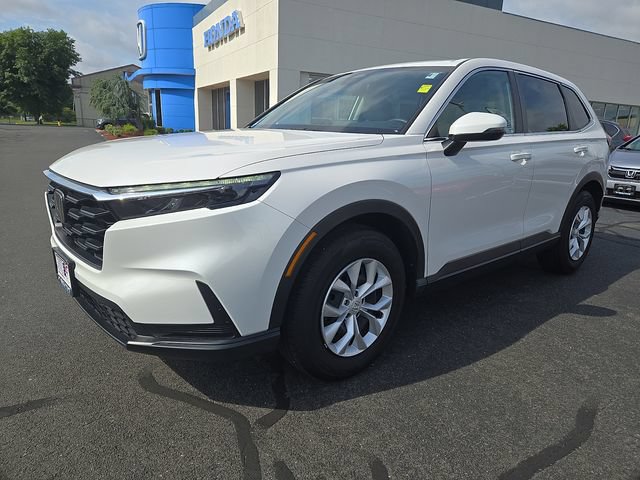 Used 2026 Honda CR-V LX image 3