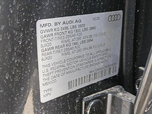 New 2025 Audi Q5 Premium Plus w/ Premium Plus AWD/4WD image 17