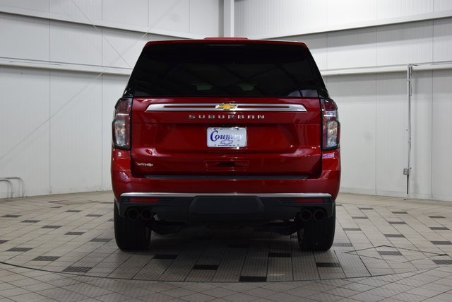 Used 2023 Chevrolet Suburban High Country image 7
