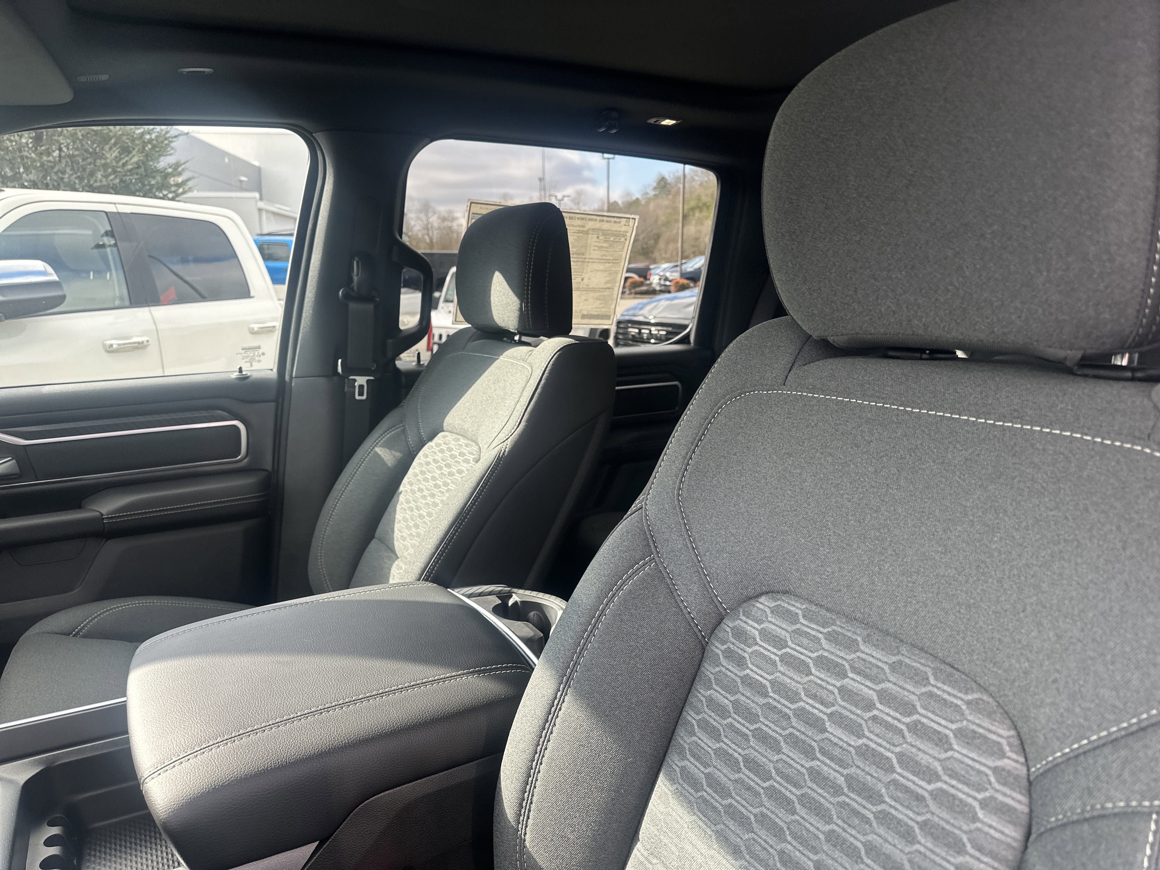 New 2026 RAM 1500 Big Horn AWD/4WD image 16