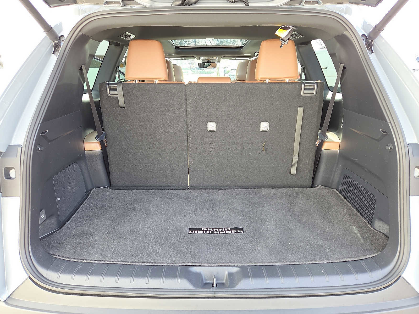 Used 2025 Toyota Grand Highlander Hybrid MAX Platinum image 27