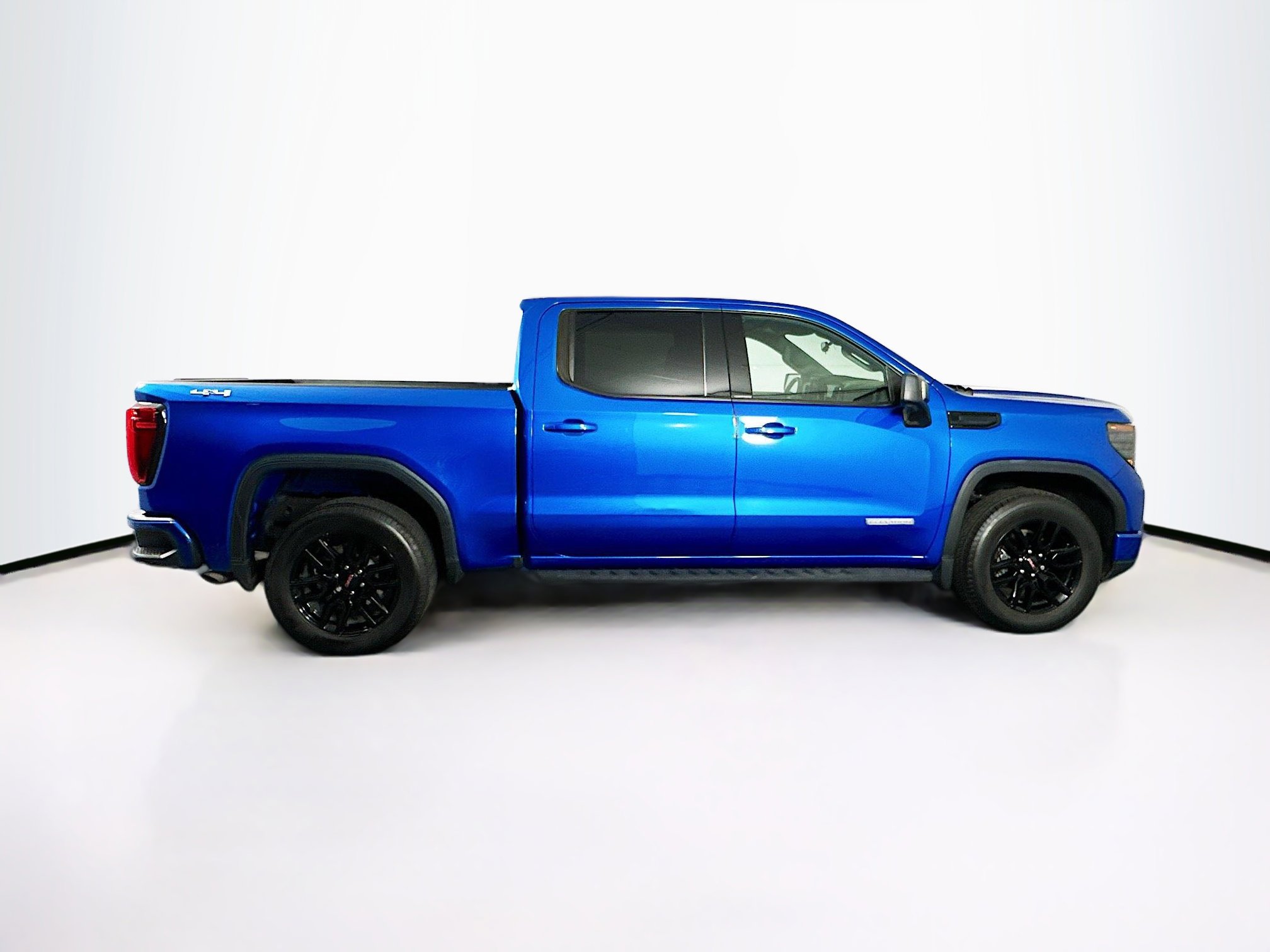 Used 2023 GMC Sierra 1500 Elevation image 10