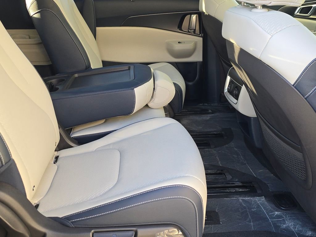 New 2026 Kia Carnival SX Prestige image 10