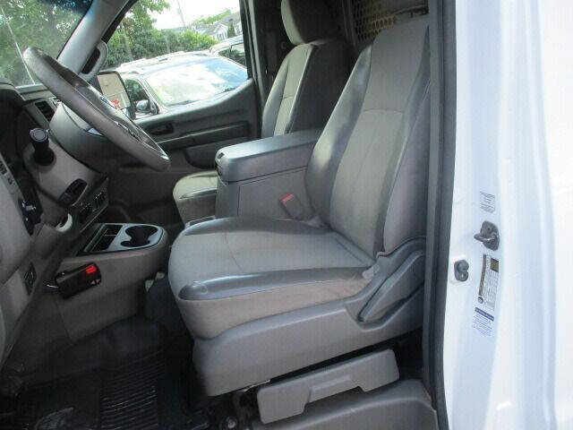 Used 2014 Nissan NV 2500 SV w/ Technology Package image 7