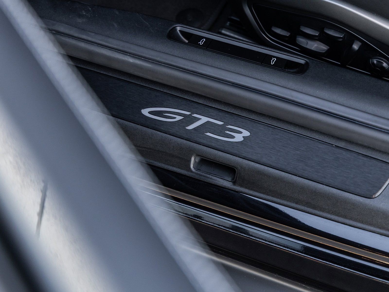 Certified 2026 Porsche 911 GT3 image 30
