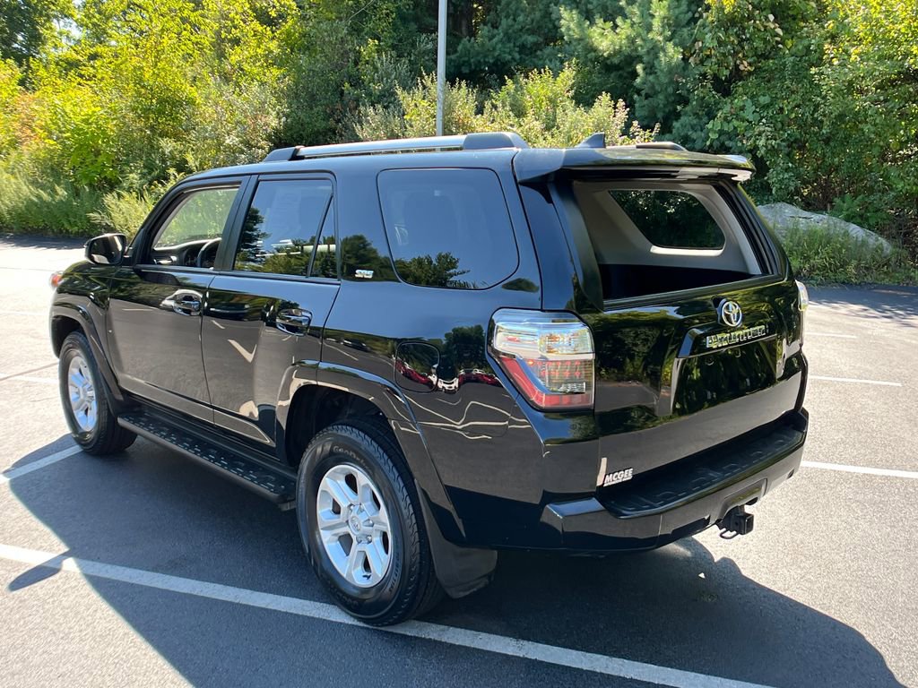Used 2024 Toyota 4Runner SR5 image 3