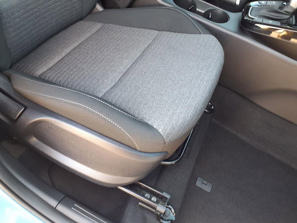 Used 2023 Kia Soul EX image 19