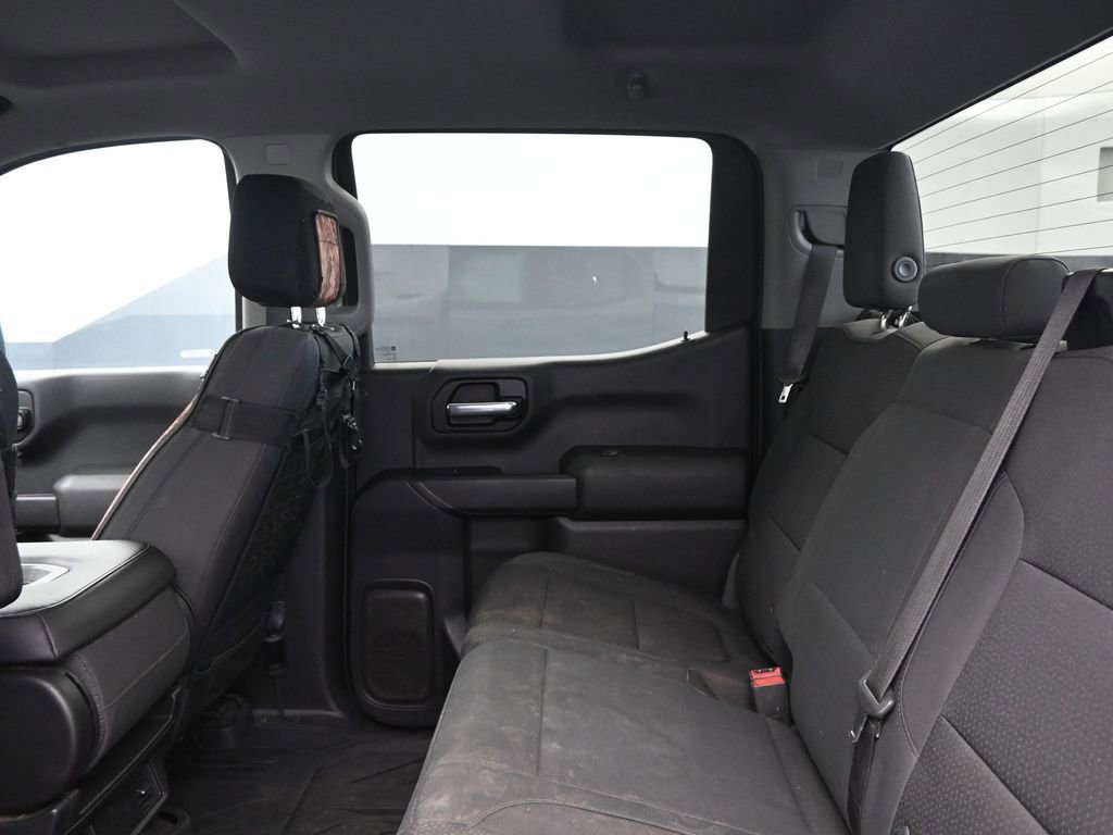 Used 2020 Chevrolet Silverado 1500 Custom w/ Custom Value Package image 17