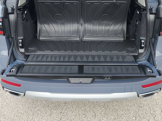 Used 2025 BMW X7 xDrive40i AWD/4WD image 31