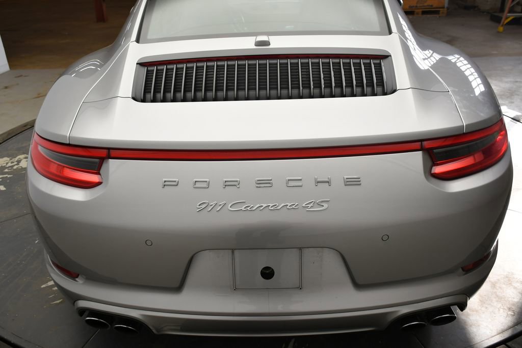 Certified 2019 Porsche 911 Carrera 4S image 12