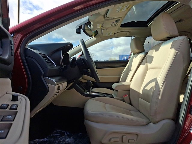 Used 2017 Subaru Outback 3.6R Limited image 13