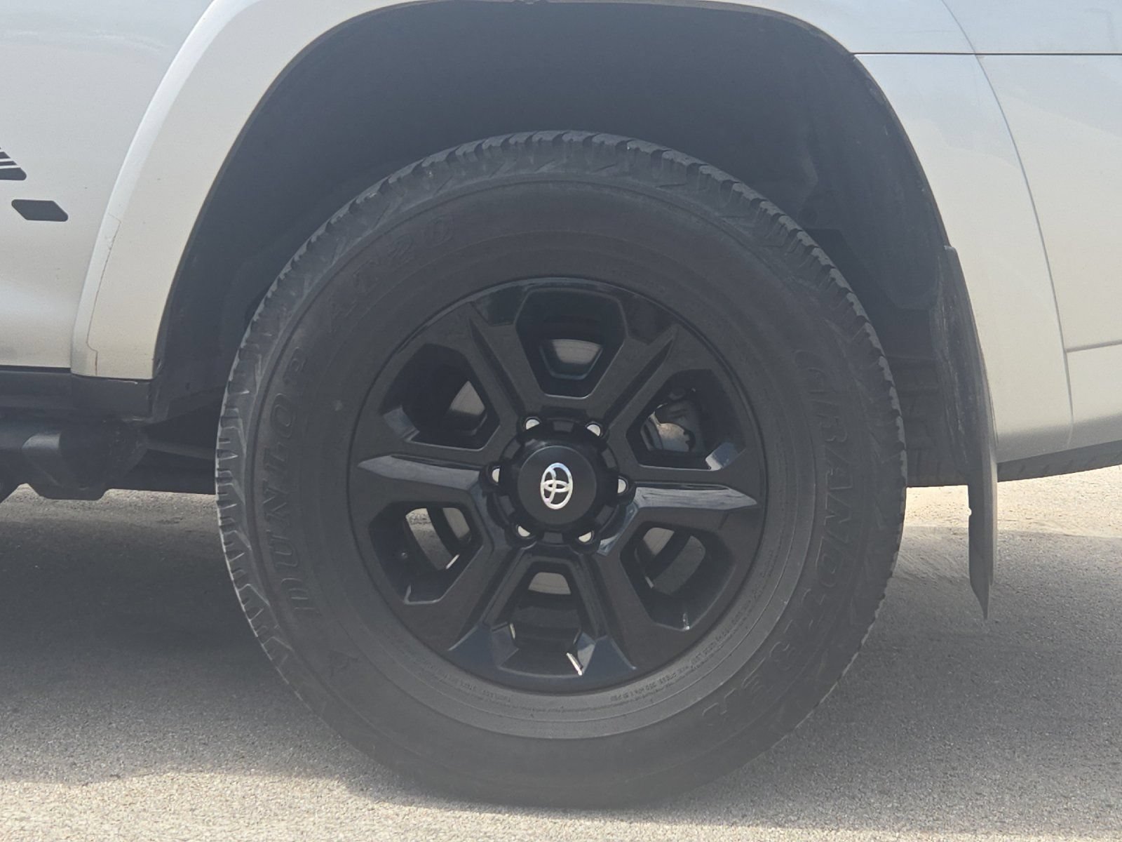 Used 2022 Toyota 4Runner SR5 RWD image 23
