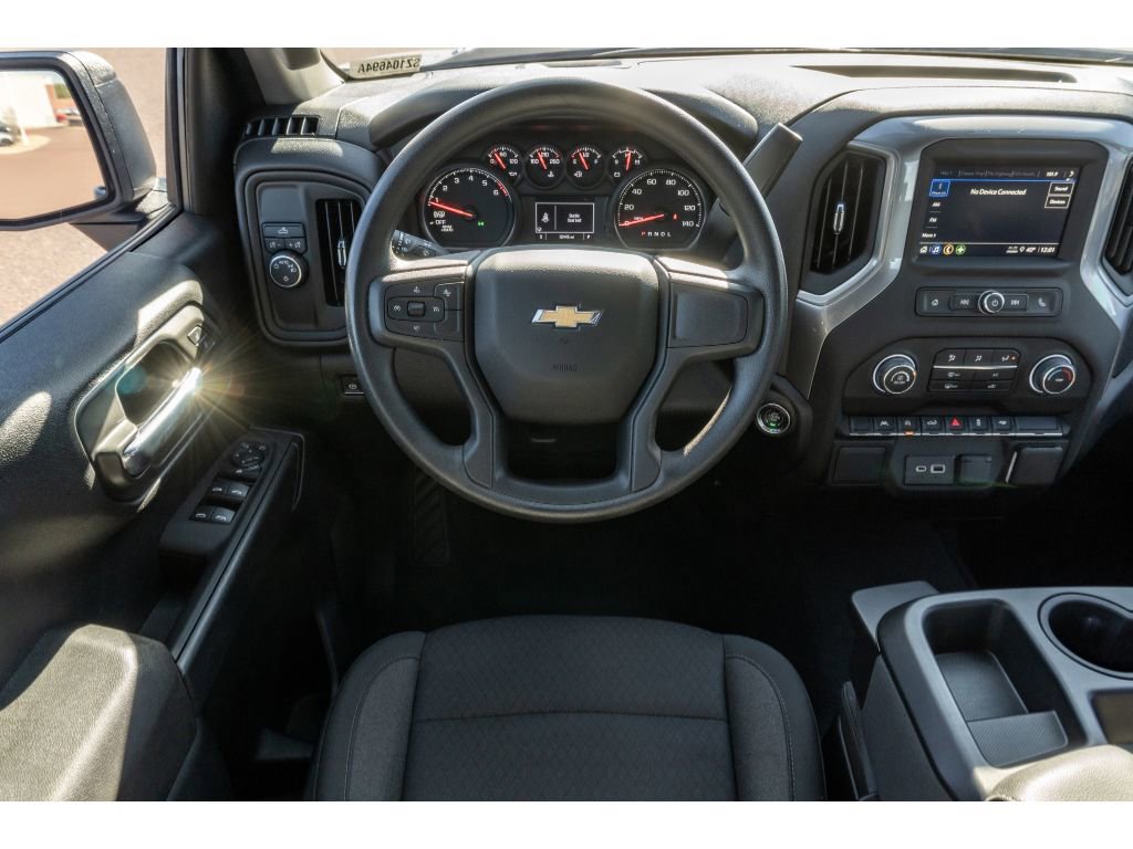 Used 2025 Chevrolet Silverado 1500 Custom image 17