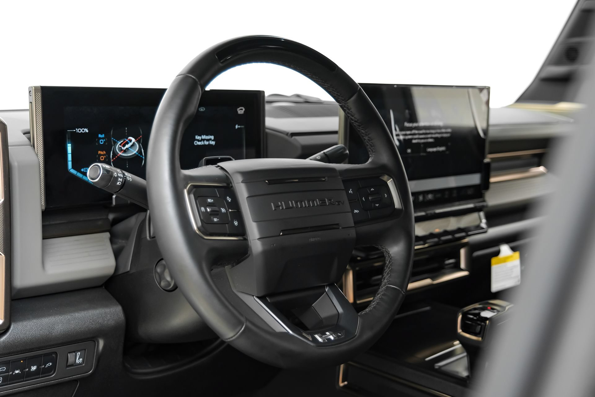 Used 2025 GMC Hummer EV 2X w/ LPO, Sport Package AWD/4WD image 18