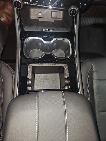 New 2026 Chevrolet Traverse Z71 w/ Driver Confidence Package image 15