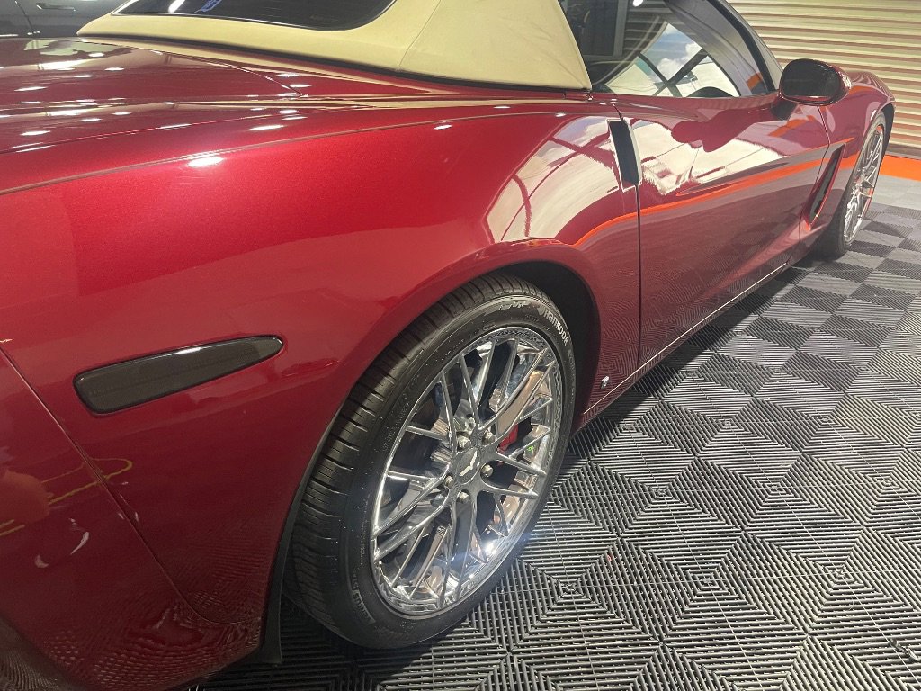 Used 2007 Chevrolet Corvette Convertible w/ Preferred Equipment Group image 23