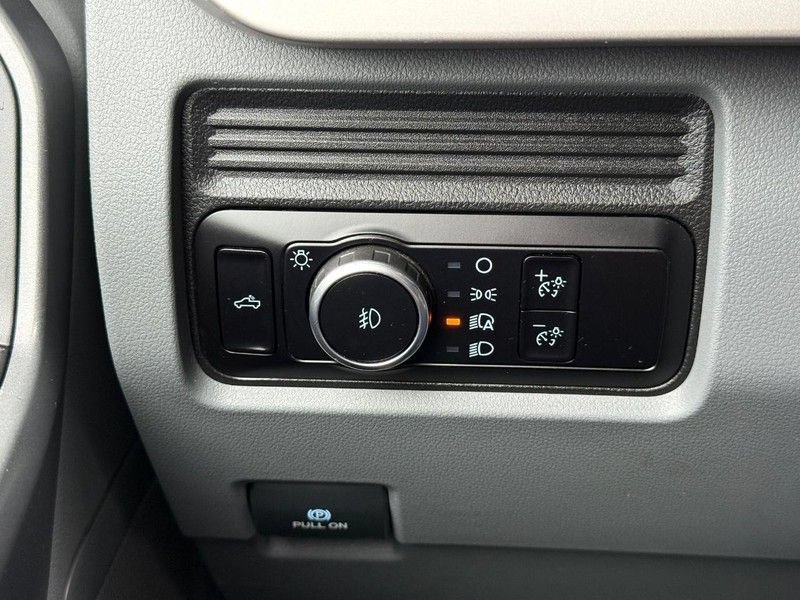 Used 2023 Ford F250 XLT AWD/4WD image 28