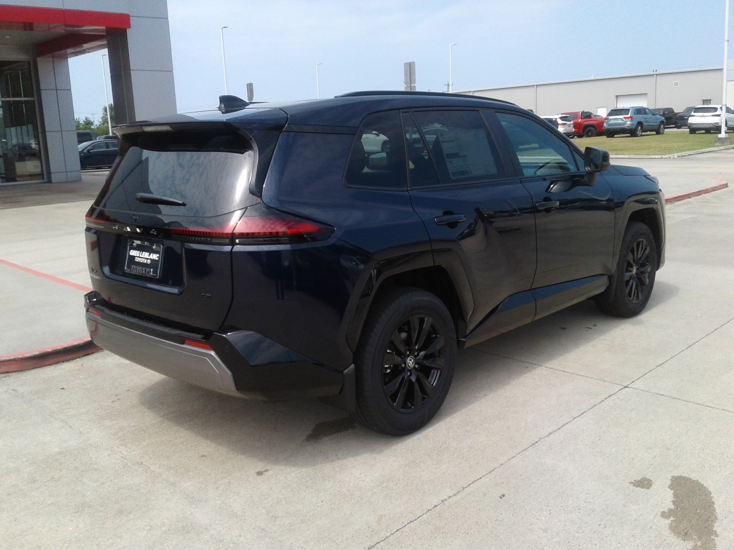 New 2026 Toyota RAV4 SE FWD image 2