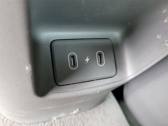 Used 2025 Hyundai Elantra SEL image 16