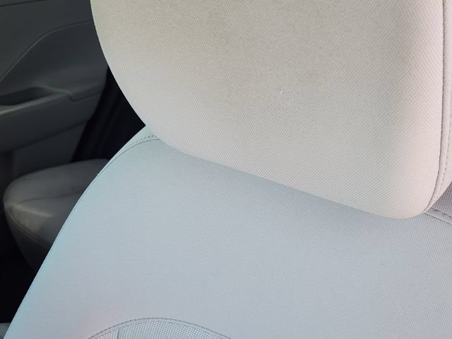Used 2025 Hyundai Kona SEL AWD/4WD image 16