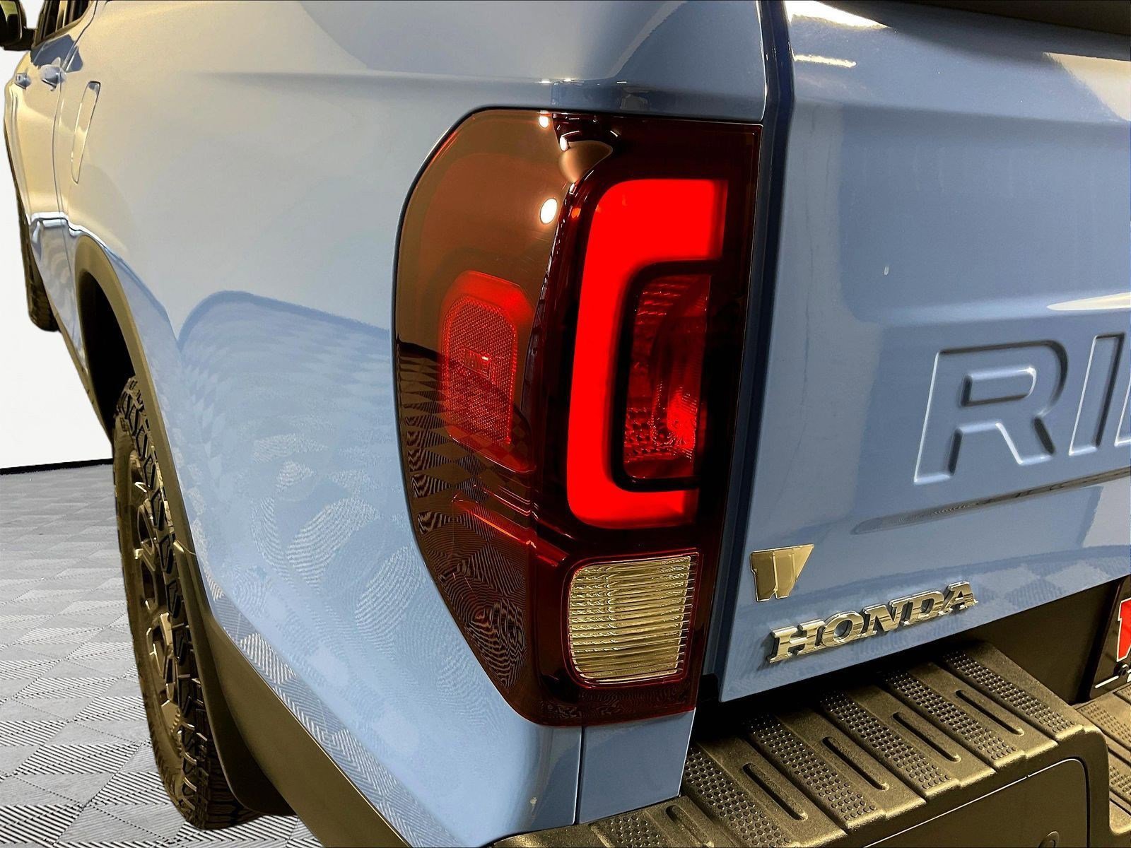 Used 2025 Honda Ridgeline TrailSport+ image 23