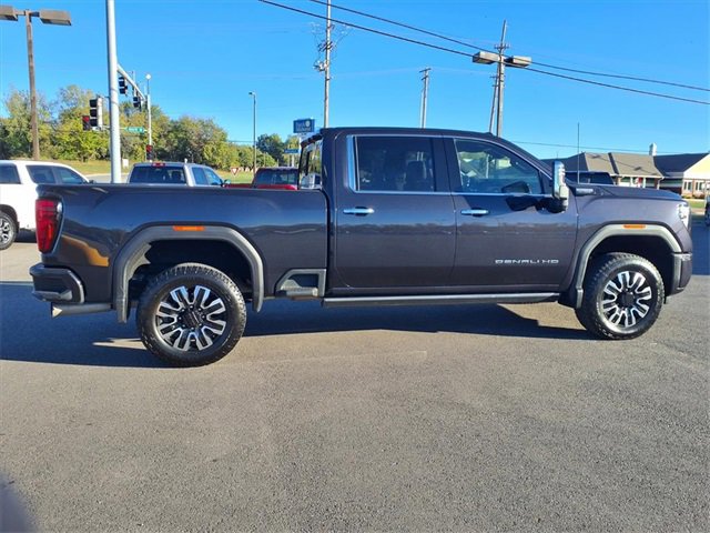 Used 2024 GMC Sierra 2500 Denali Ultimate image 23