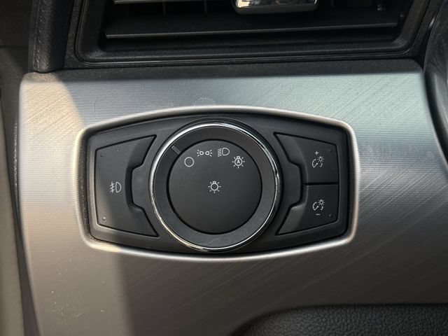 Used 2019 Ford Mustang Premium RWD image 21